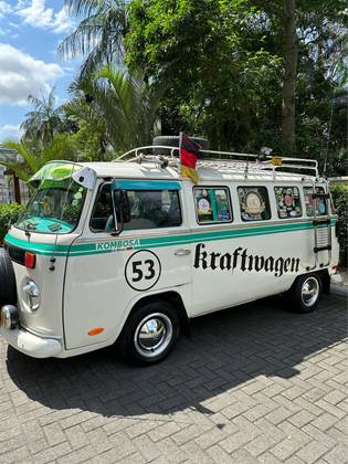 VOLKSWAGEN KOMBI 1.6 STD 8V GASOLINA 3P MANUAL